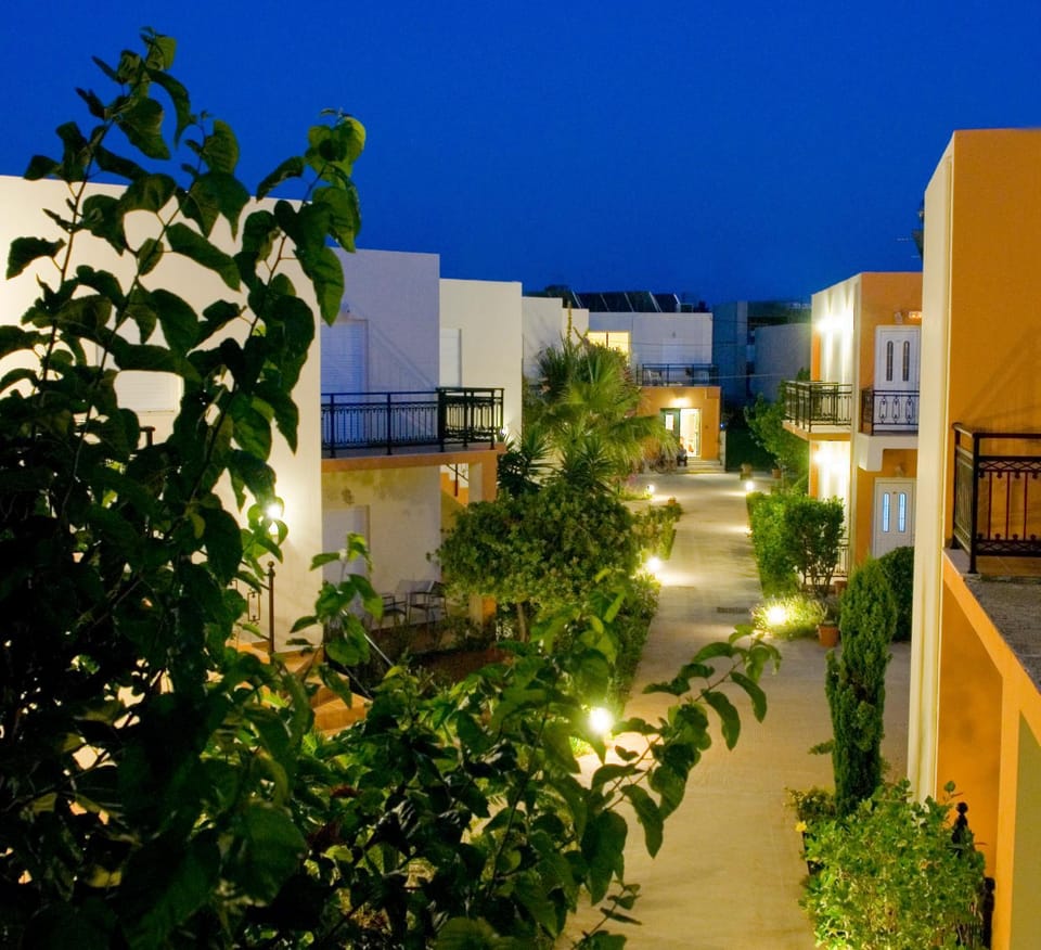 Night, Bird's eye view