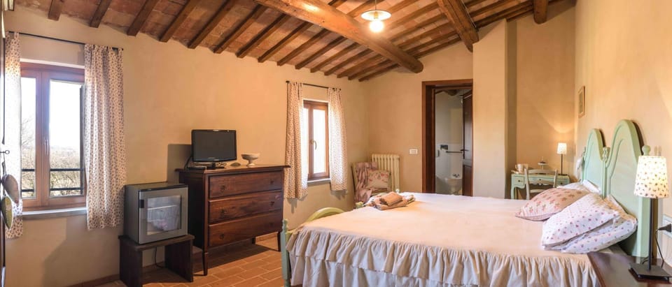 Bed, Bedroom, Family