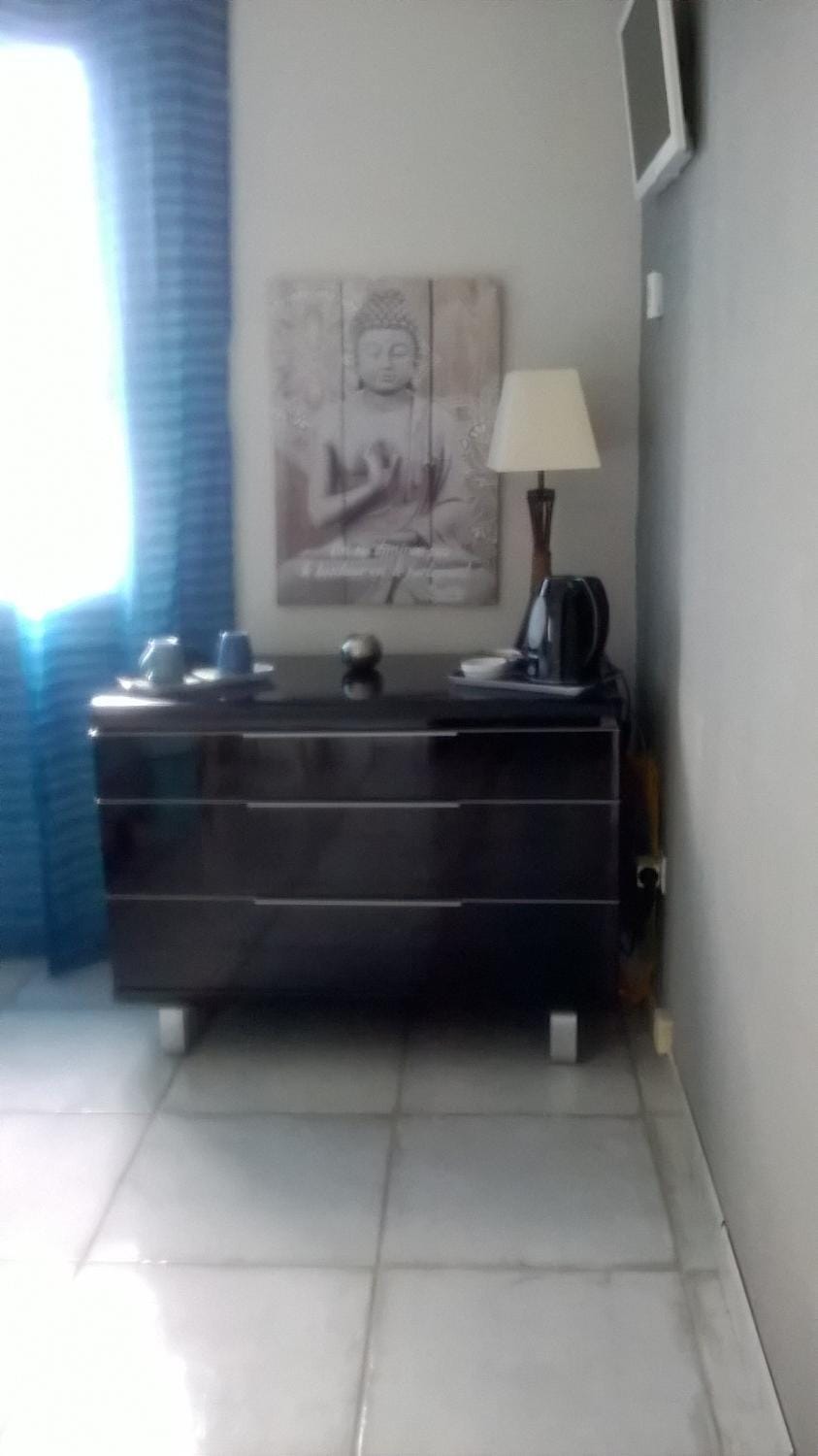 Les Amandiers Bed and Breakfast in Occitanie