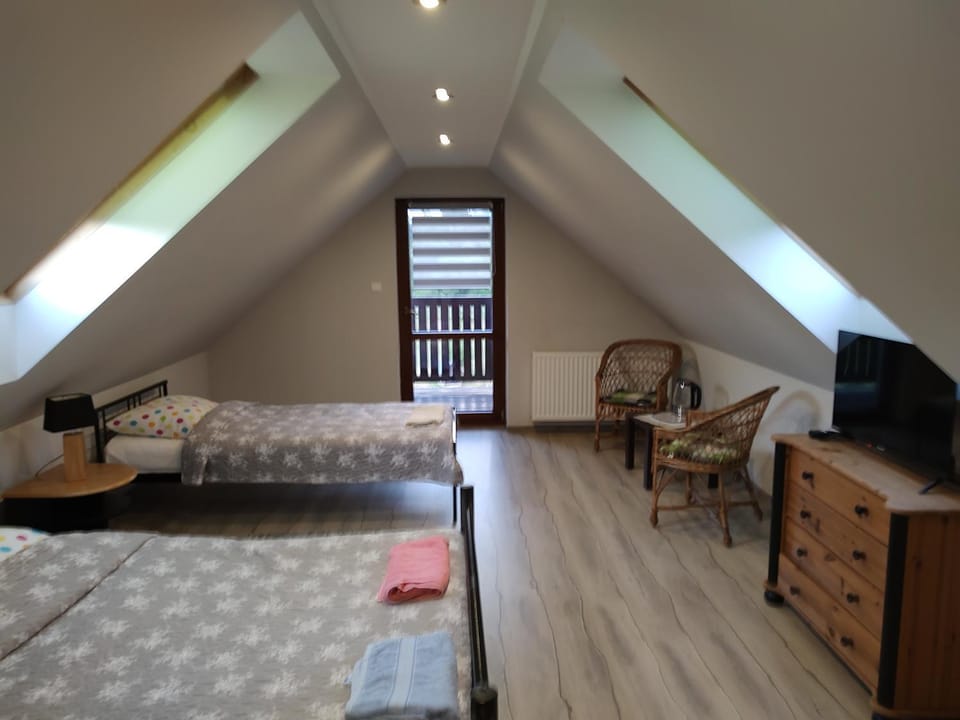 Photo of the whole room, Seating area, Bedroom