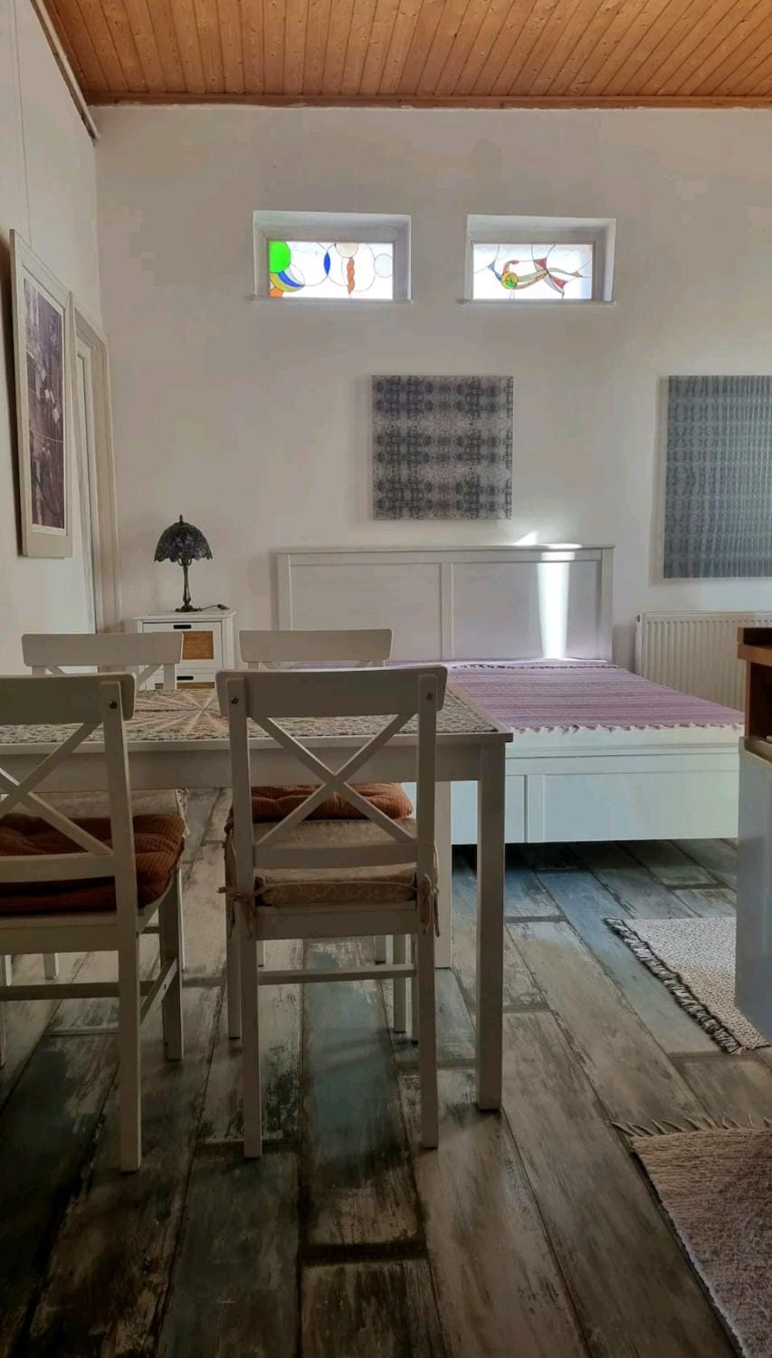 Flaneurstudio Apartment in Hungary