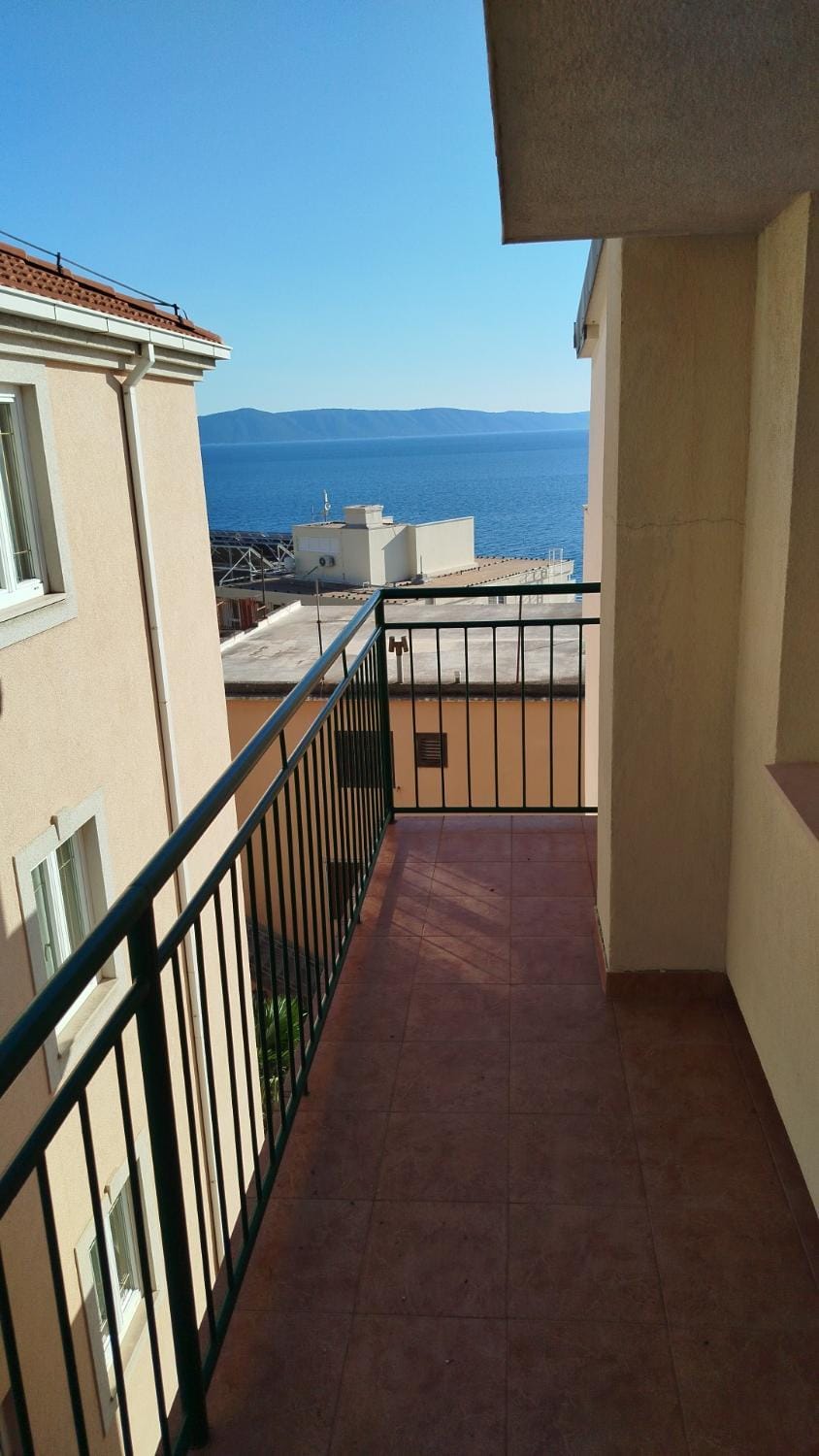 Apartmani Niko Podgora Bed and Breakfast in Split-Dalmatia County