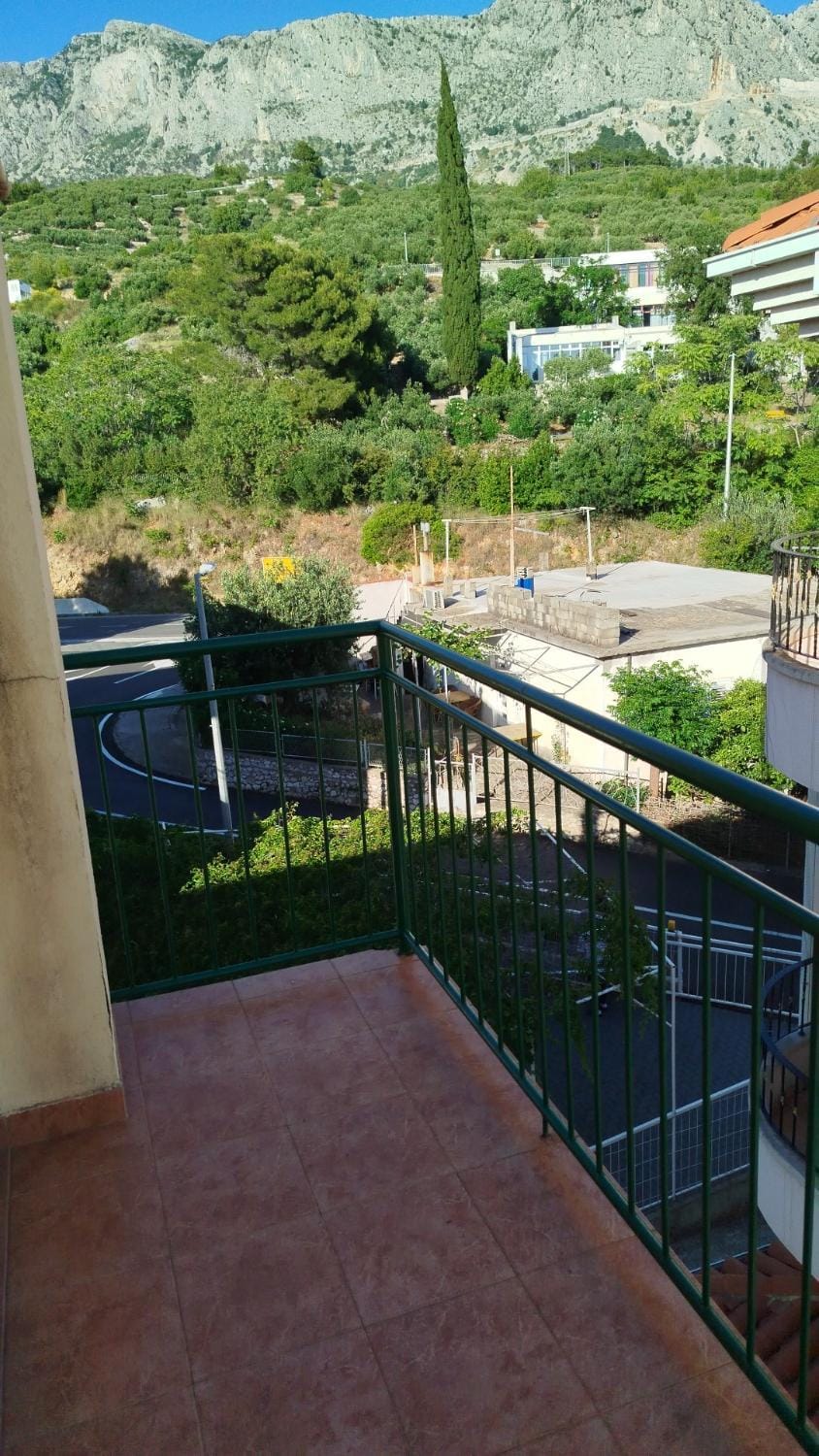 Apartmani Niko Podgora Bed and Breakfast in Split-Dalmatia County