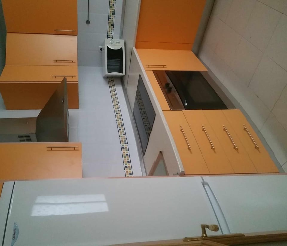 GRANJA - PARKING GRATIS - CLIMATIZADO Apartment in Jaén