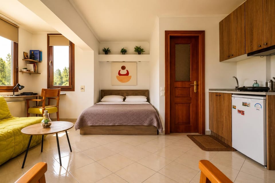 Studio Acropolis Serres Parking EV Next to Center Apartment in Decentralized Administration of Macedonia and Thrace
