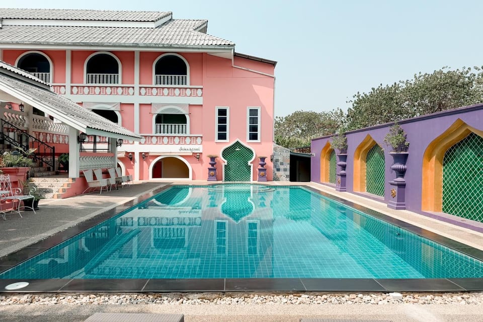 Property building, Pool view