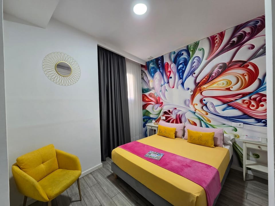 Bed, Photo of the whole room, Bedroom