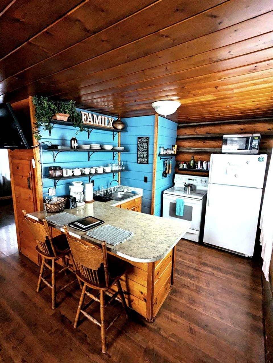 Charming Log Cabin in Tall Pines w Large Deck Cabin in Pinetop-Lakeside