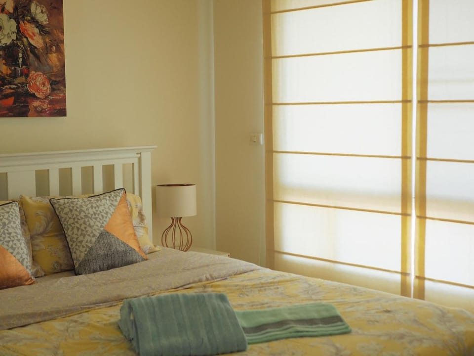 Flame Tree Residence by Patcha Apartment in Nong Kae