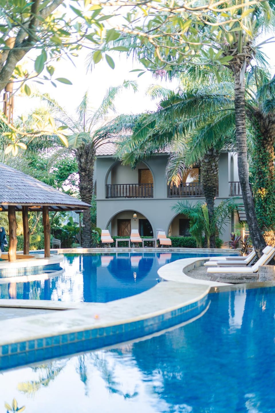 Swimming pool