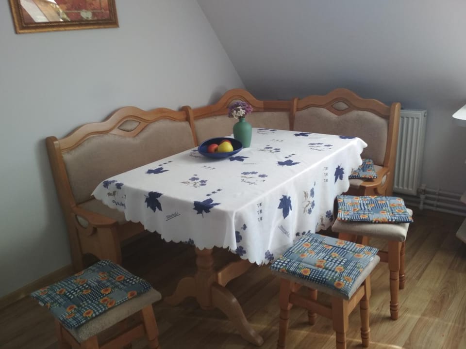 Грушевського 13 Vacation rental in Hungary