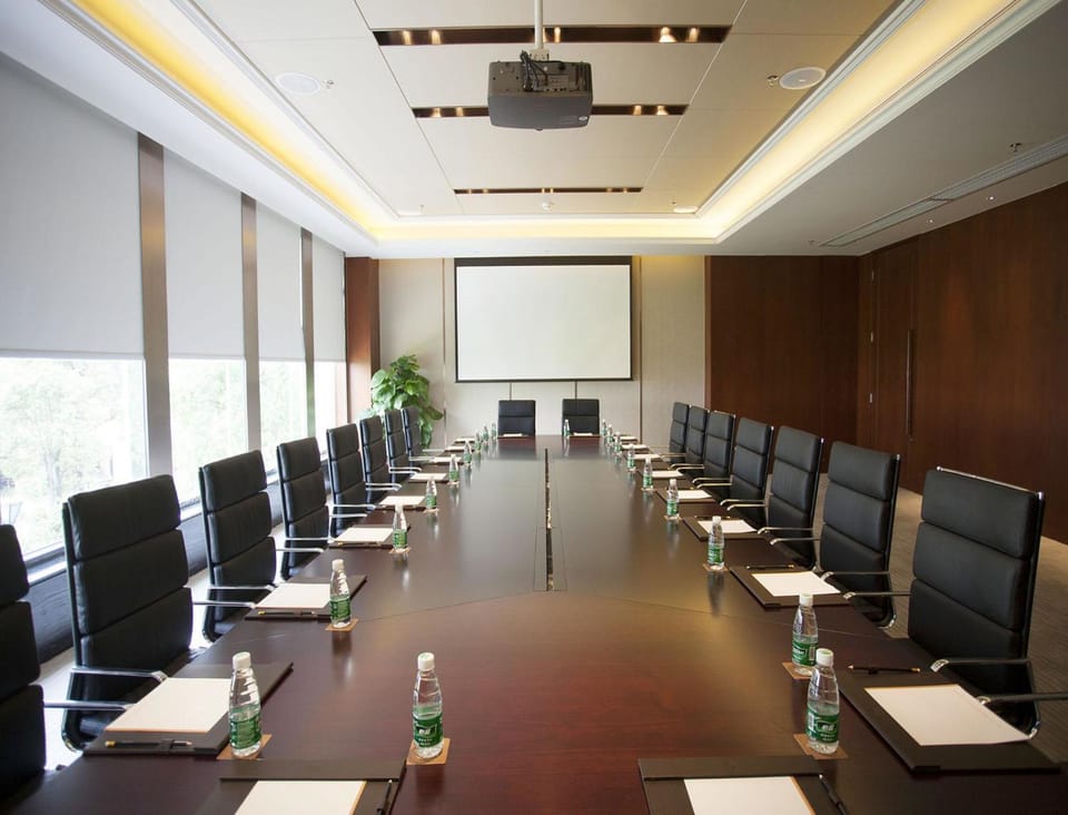 Meeting/conference room