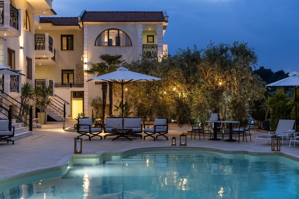 Property building, Swimming pool