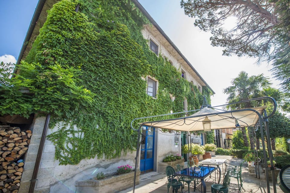 Property building, Garden