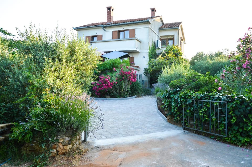 Property building, Facade/entrance, Summer, Sunset