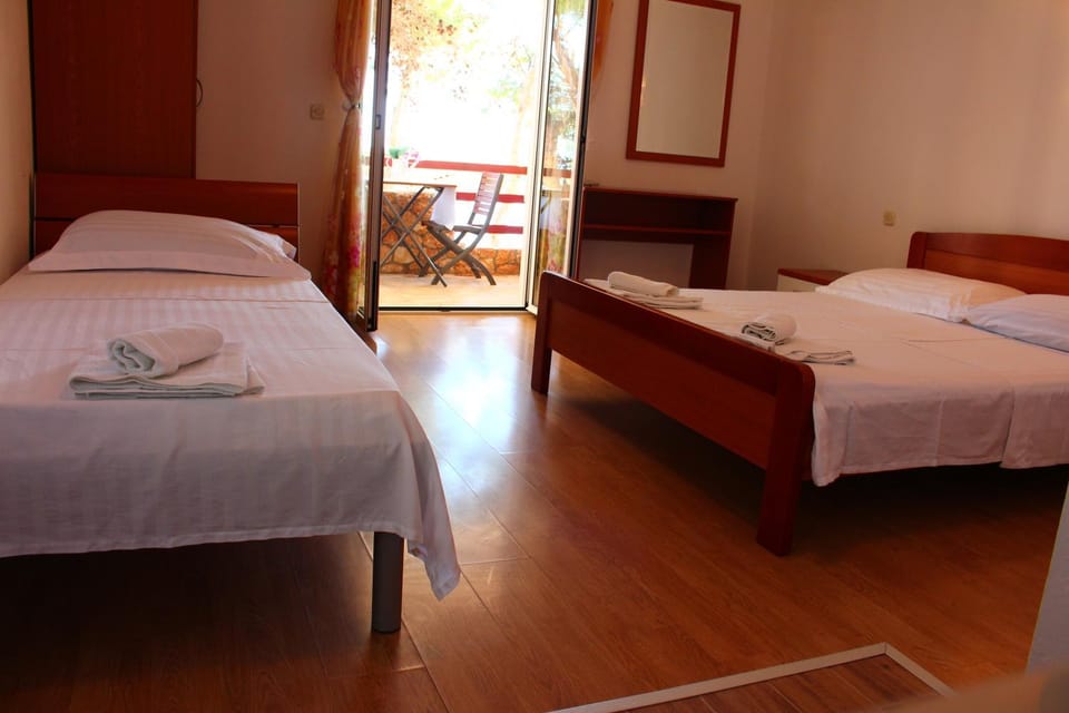 Pension Tamaris Bed and Breakfast in Dubrovnik-Neretva County
