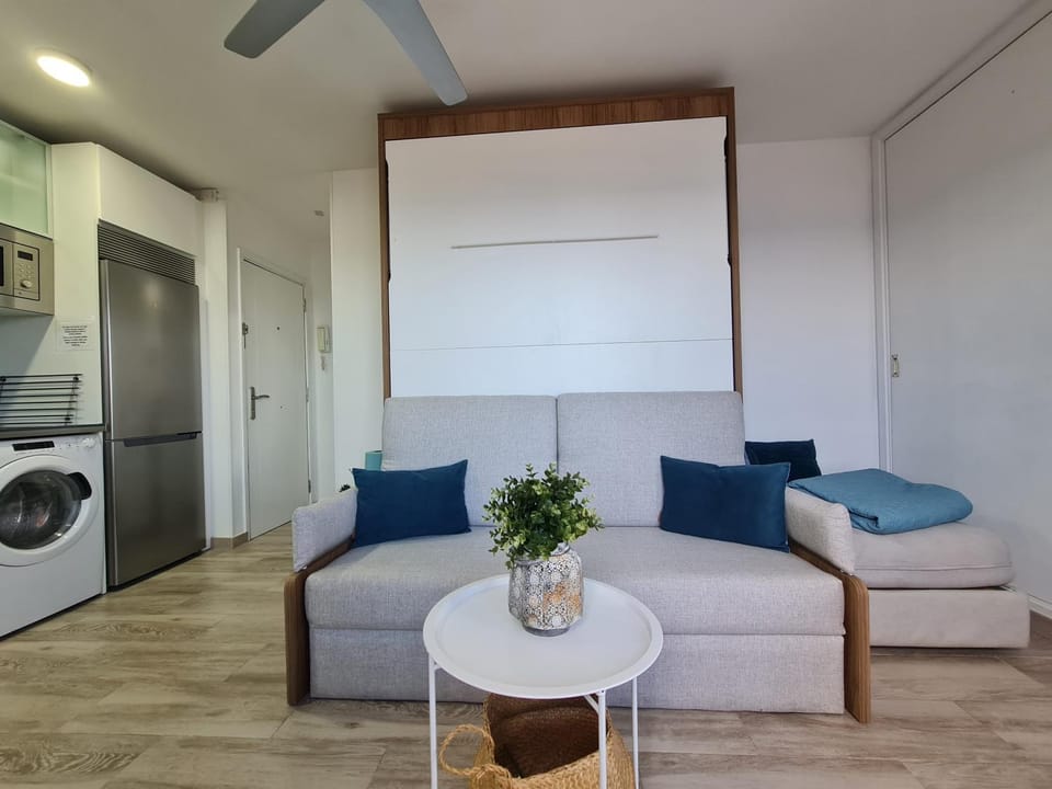 Acogedor estudio en Candelaria en primera línea de mar Apartment in Canary Islands