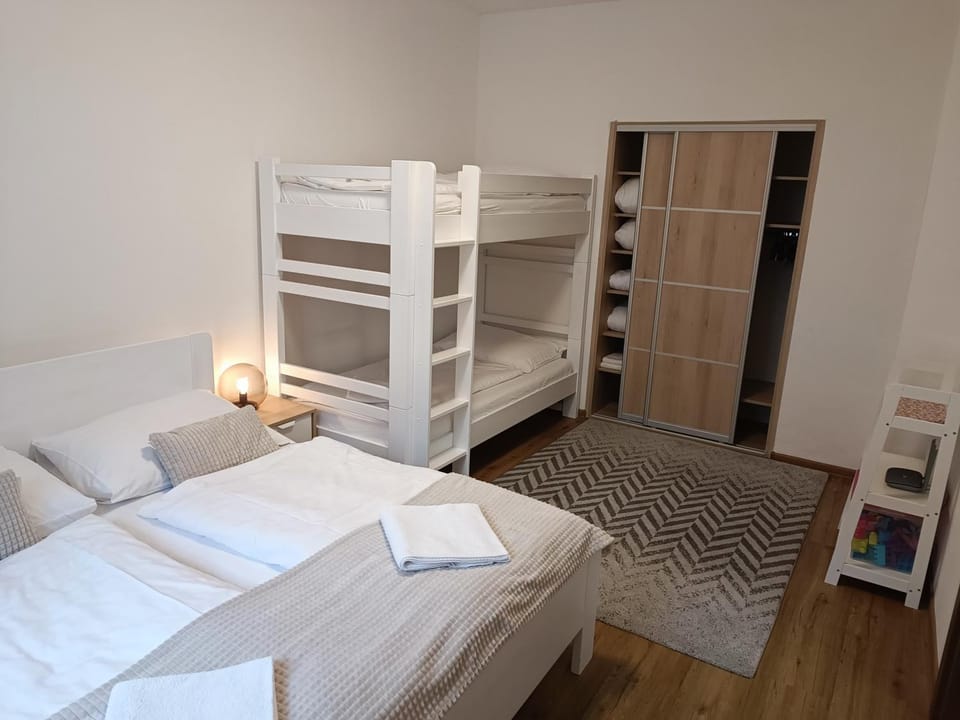 Apartmány Karina Apartment in Lower Silesian Voivodeship