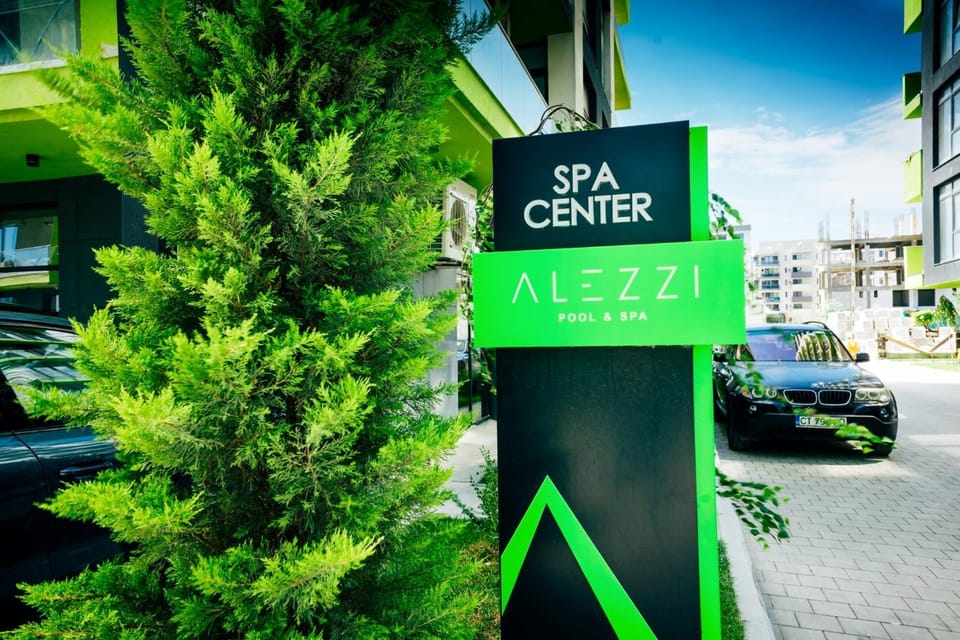 Fitness centre/facilities, Swimming pool
