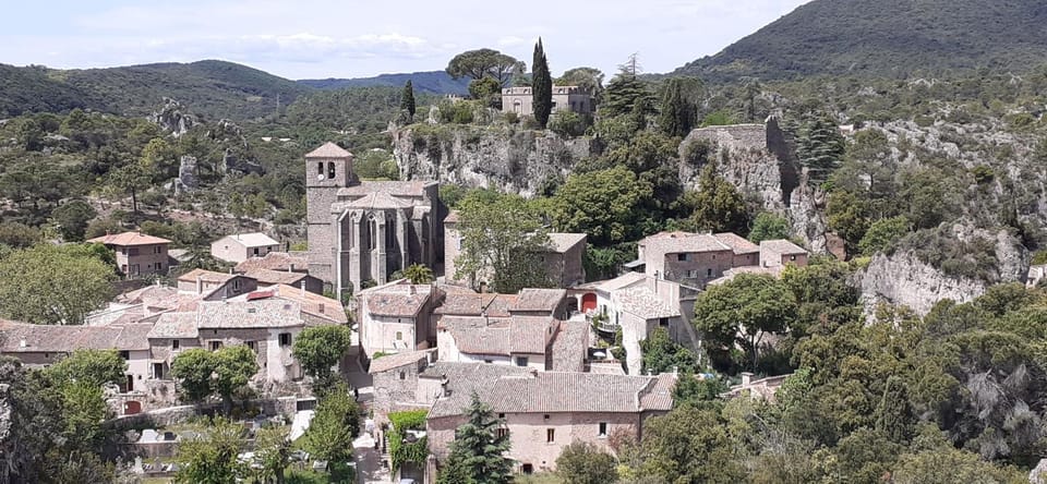 Grand Studio Entre Lac Et Garrigue Apartment in Occitanie