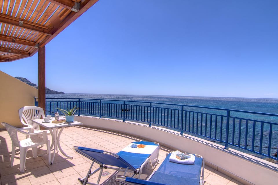 View (from property/room), Balcony/Terrace