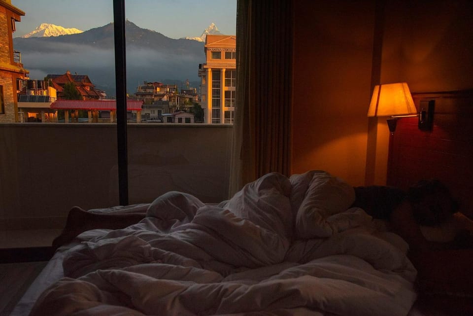 Bed, Bedroom, Mountain view