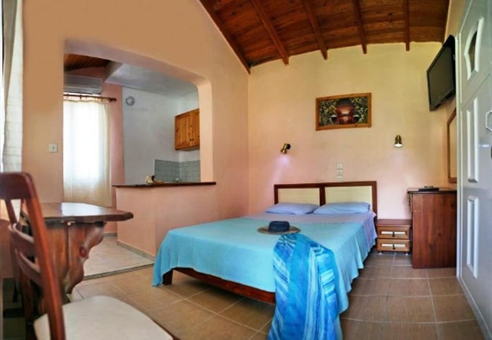 Paradise Studios Apartment hotel in Decentralized Administration of the Aegean