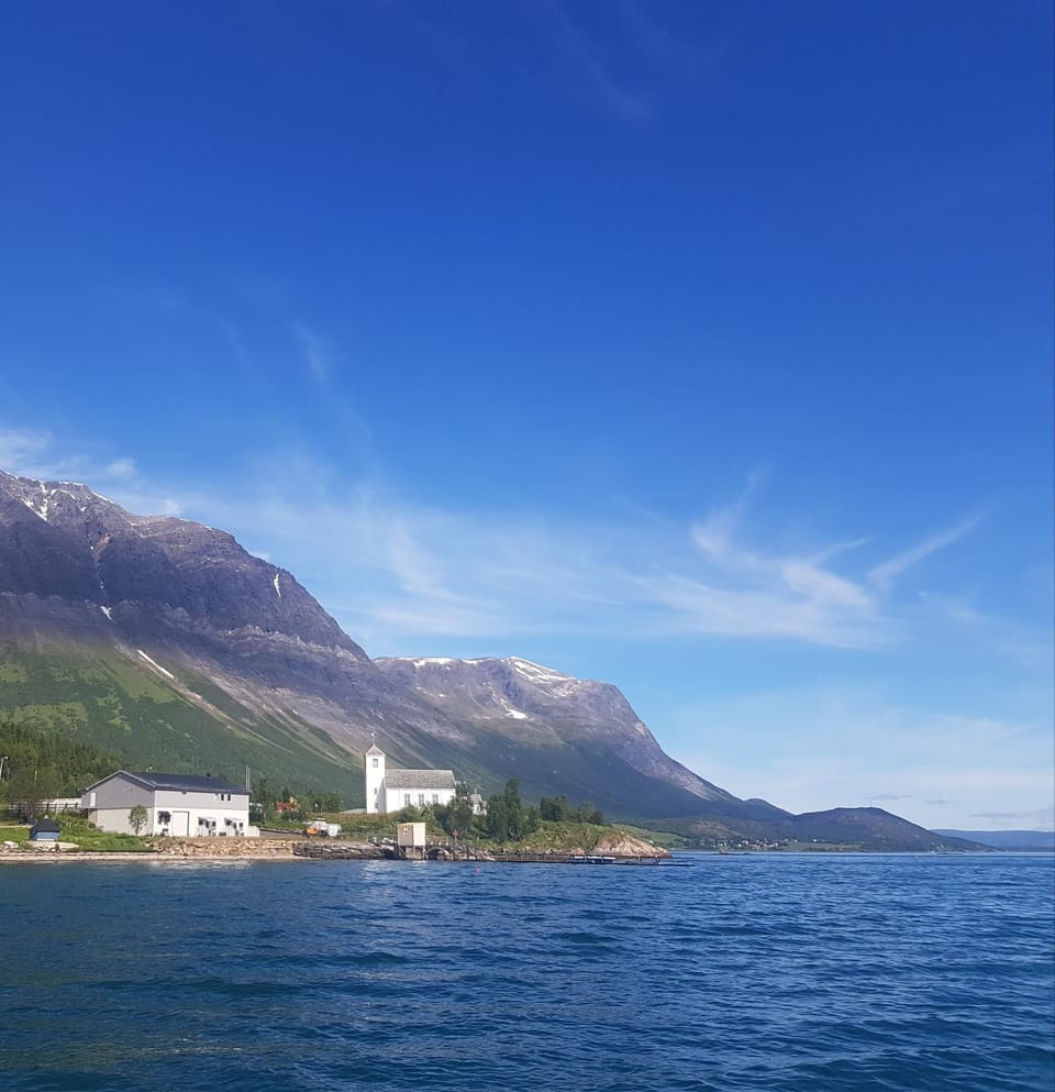Sjursnes Fjordferie Apartment in Troms Og Finnmark