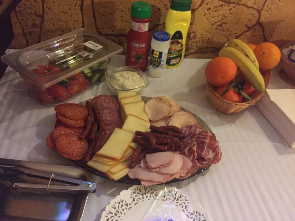 Buffet breakfast