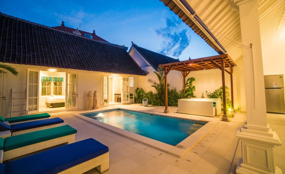 Property building, Night, Pool view, Swimming pool