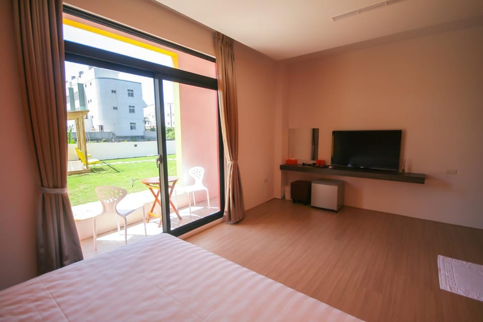 Colorful Homestay Bed and Breakfast in Fujian
