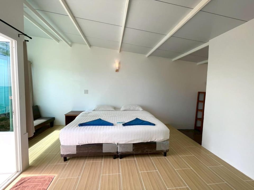 Naiharn On The Rock Resort Phuket Resort in Rawai