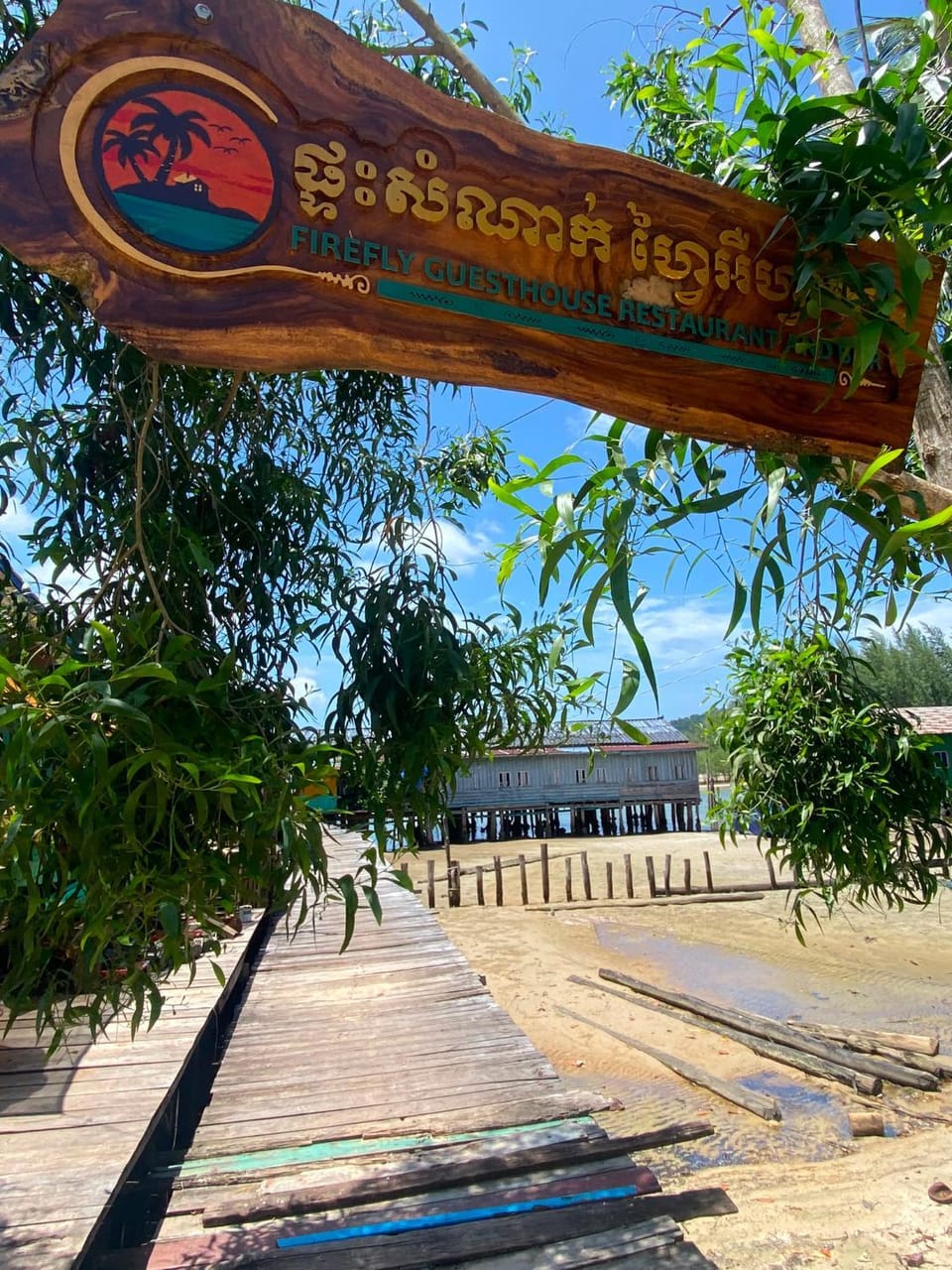 Firefly Beach Guesthouse & Bar Restaurant Koh rong Bed and Breakfast in Sihanoukville