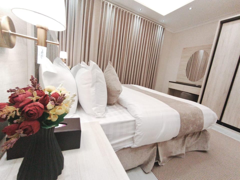 Bed, Bedroom, wardrobe