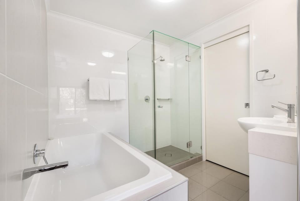 Shower, Bathroom, Bath