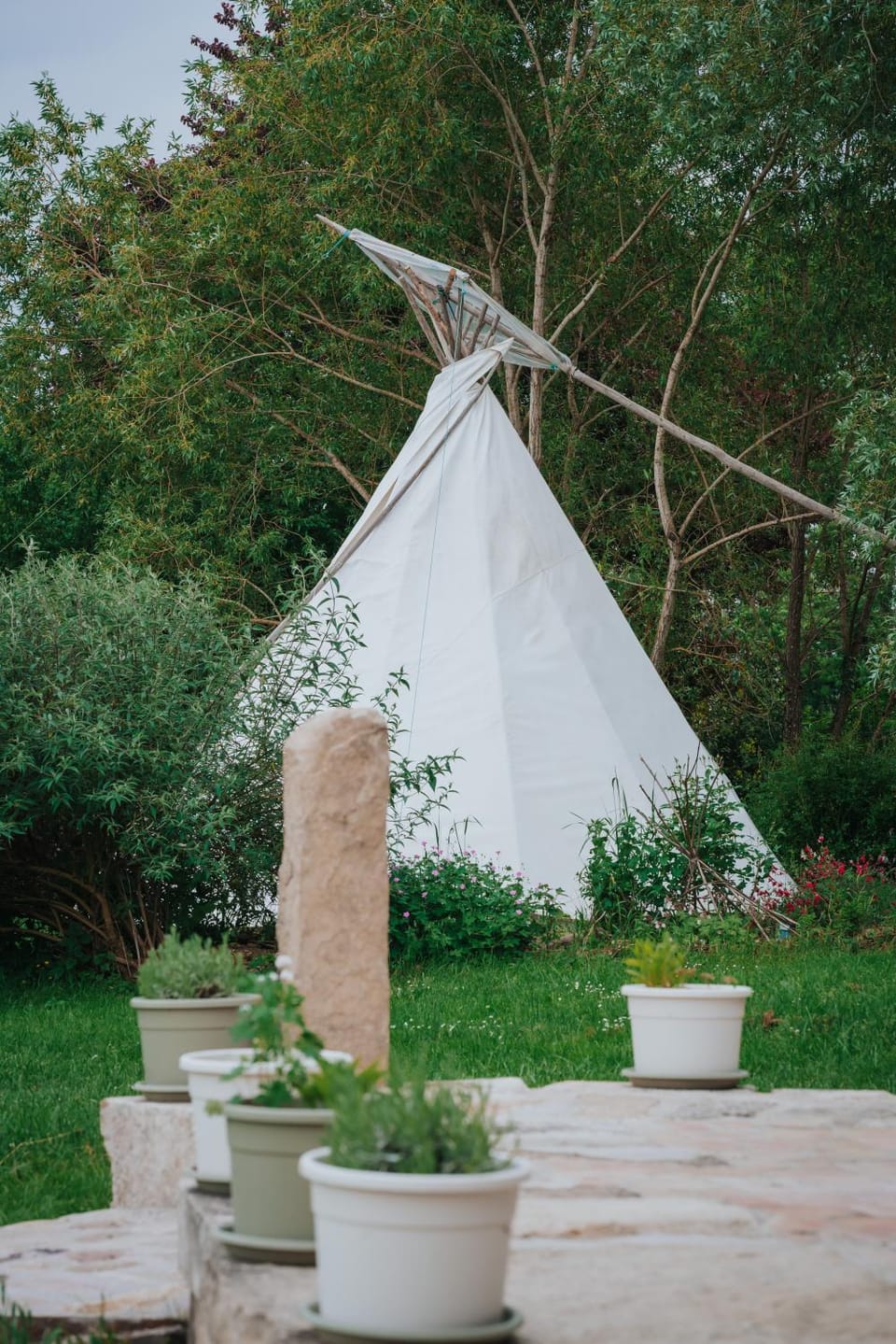 Tipi Nature Bien-être - Expérience Insolite Tout Confort Luxury tent in Bourgogne-Franche-Comté