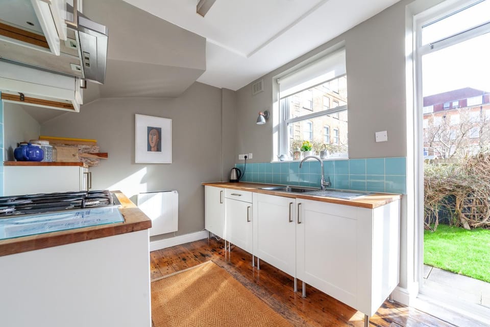 Kitchen or kitchenette, stove