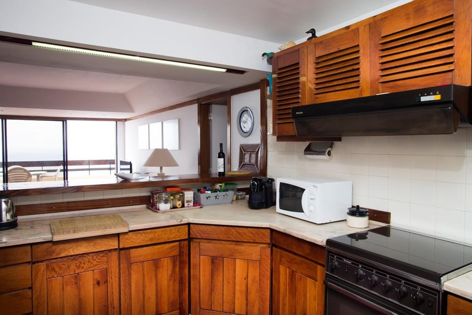 Kitchen or kitchenette, minibar, pet friendly, stove