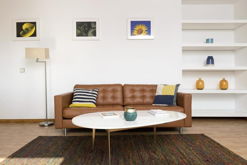 Communal lounge/ TV room, Living room