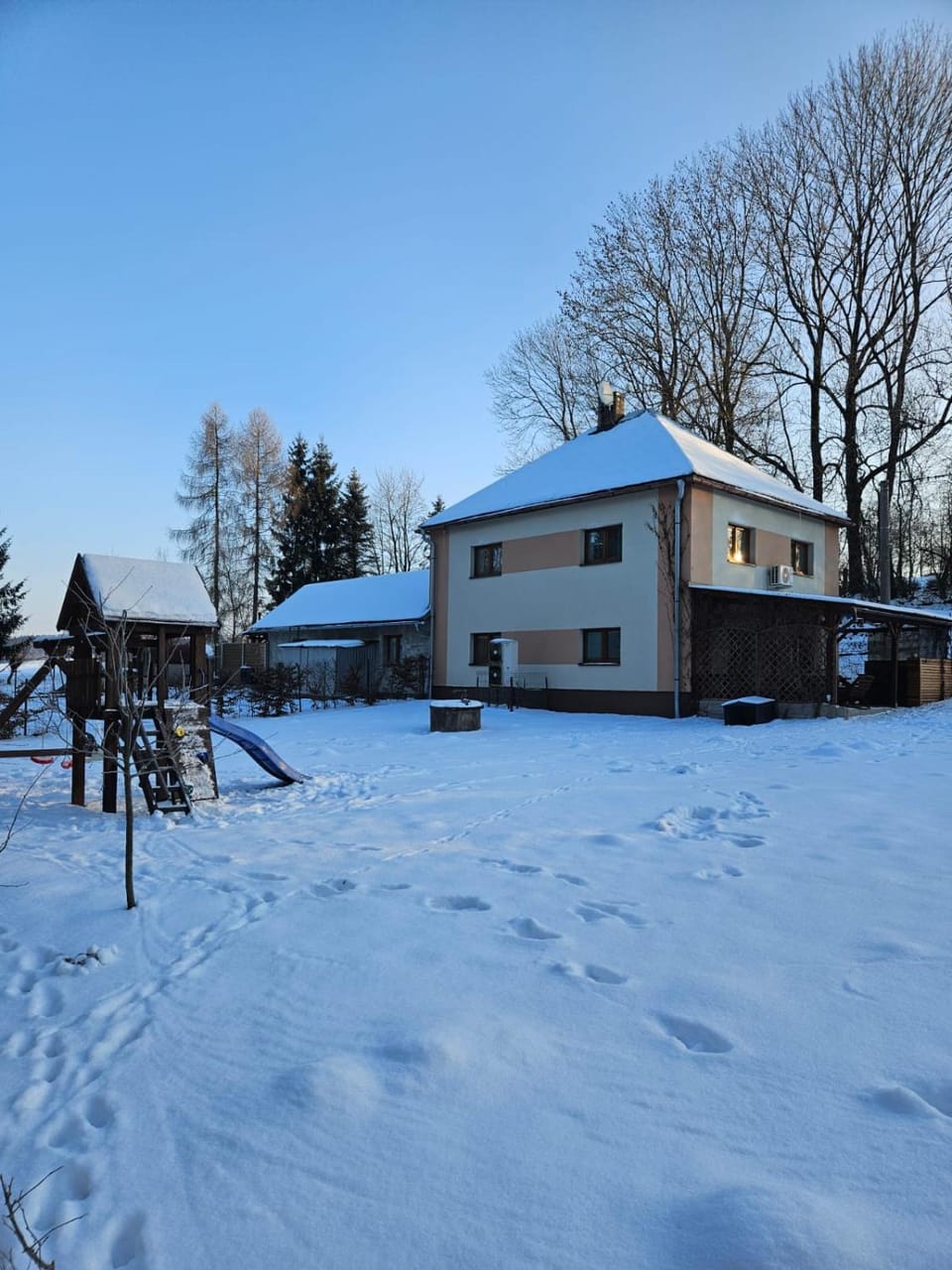Farma u lesa Vacation rental in Czechia