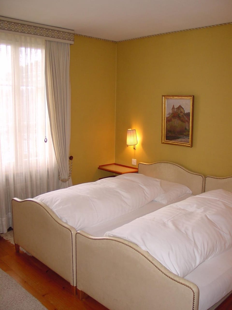 Gasthof Bären Laupen Inn in Fribourg, Switzerland