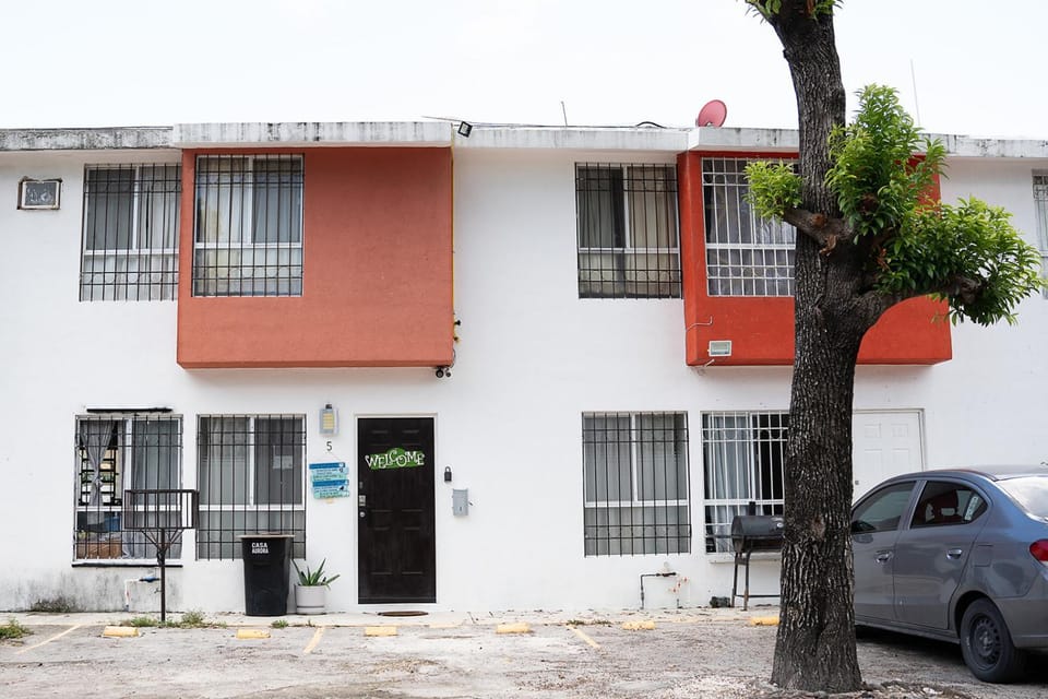 Property building, Neighbourhood, Street view