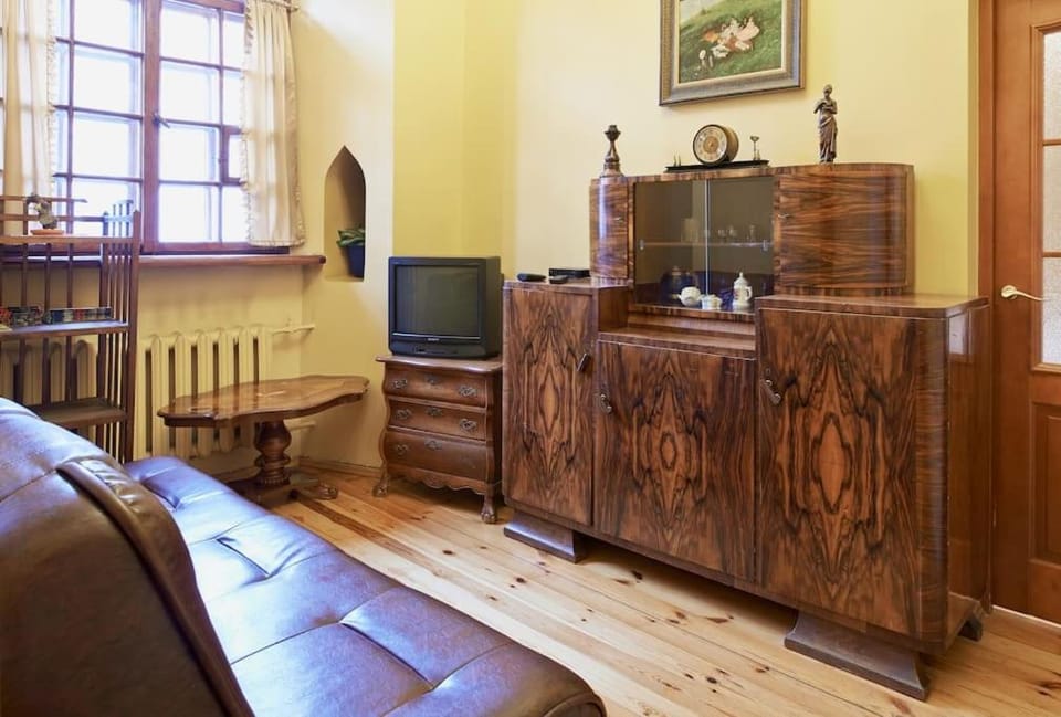 Cozy Apartment in Gothic style house in the Heart of the Old Town Apartment in Vilnius