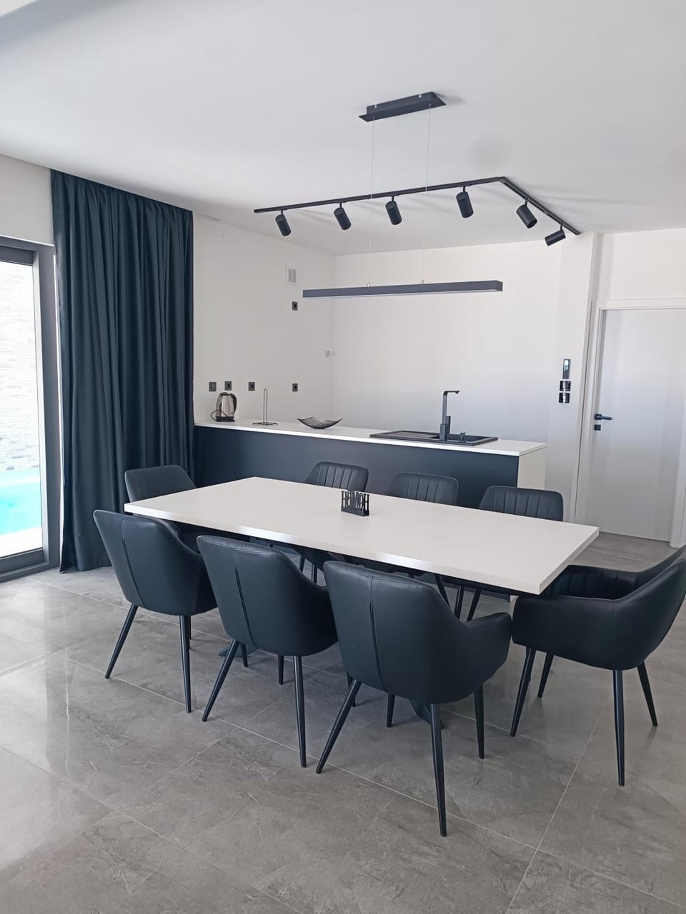 Holiday House "M" Omiš - Newly renovated house with swimming pool, 3 rooms, gym, large terrace with amazing view on town and 6 parkplaces House in Split-Dalmatia County