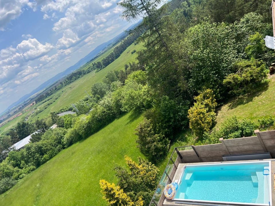 Villa LUPU Bed and Breakfast in Slovakia