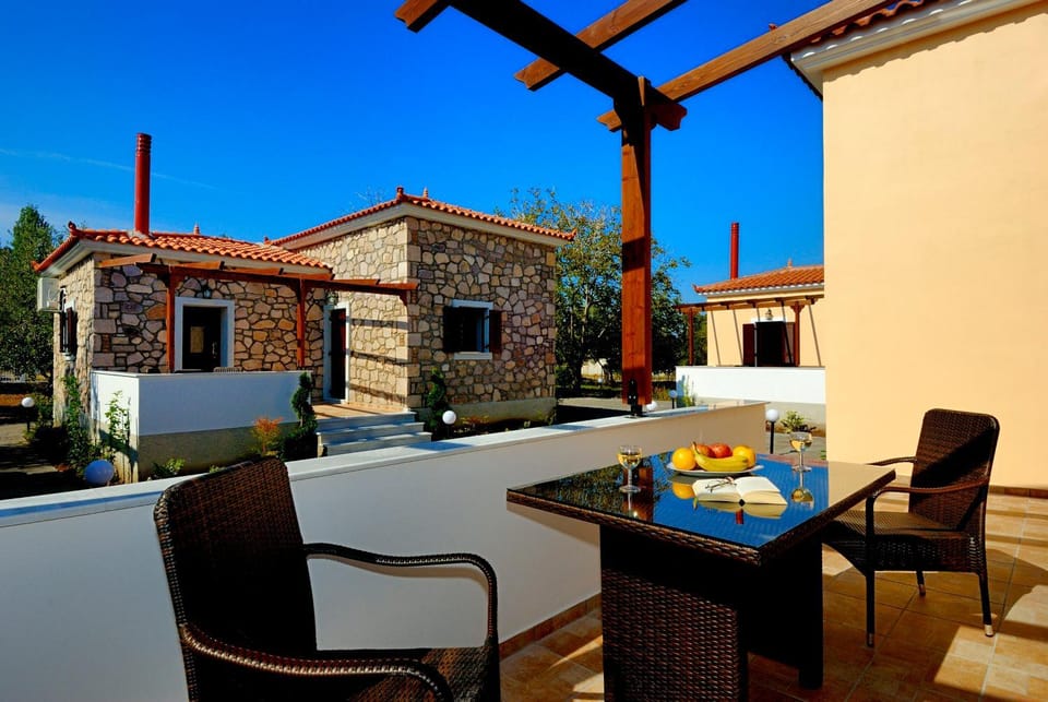 Property building, Balcony/Terrace, On site, Garden view