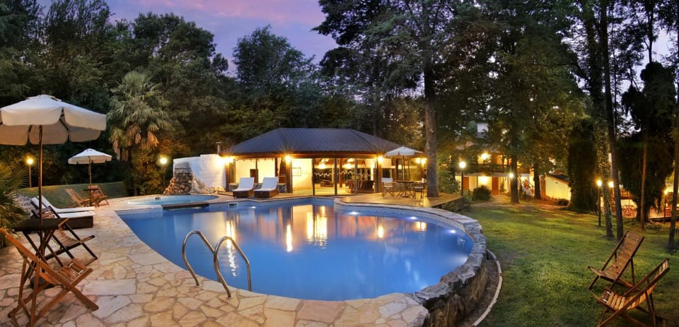 Swimming pool, Swimming pool
