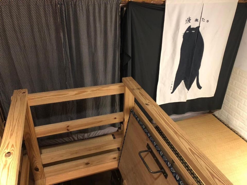 Kitchen or kitchenette, bunk bed