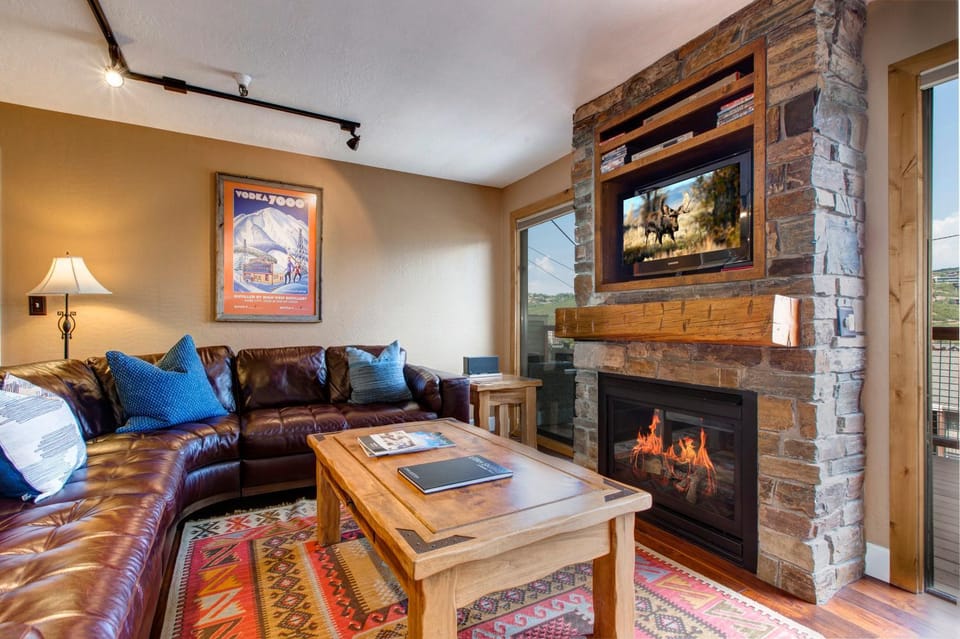 Living room, flat iron