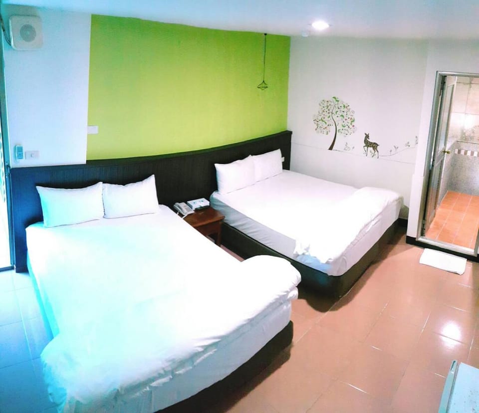 Royal Holiday Imv Bed and Breakfast in Kaohsiung